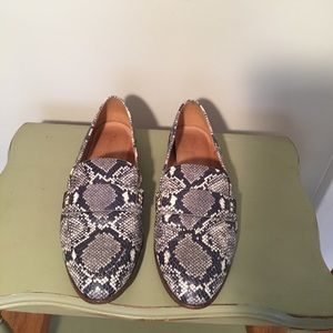 Madewell The Alex Loafer in Snake Embossed Leather
